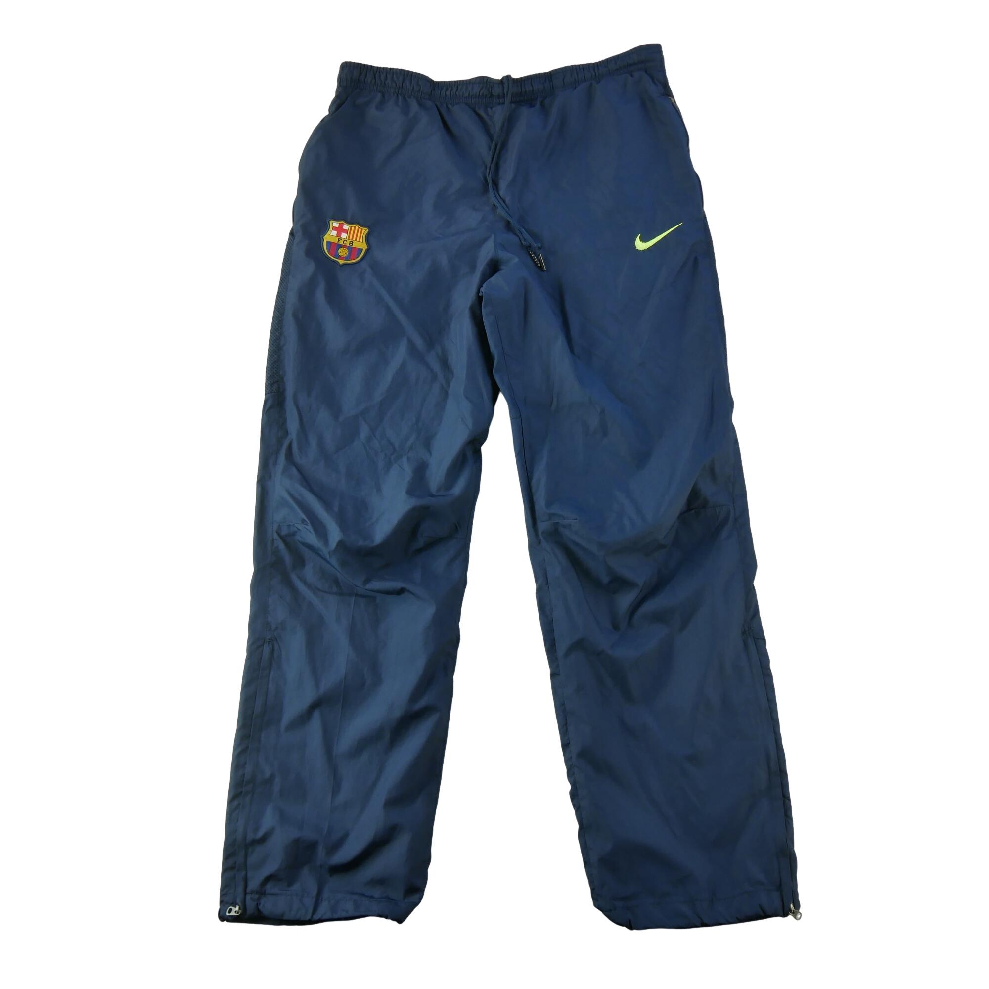 NIKE picture