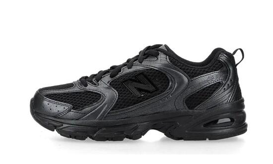 Chaussures - Casual - Hommes - Confortables, Polyvalentes - 530 Triple Black