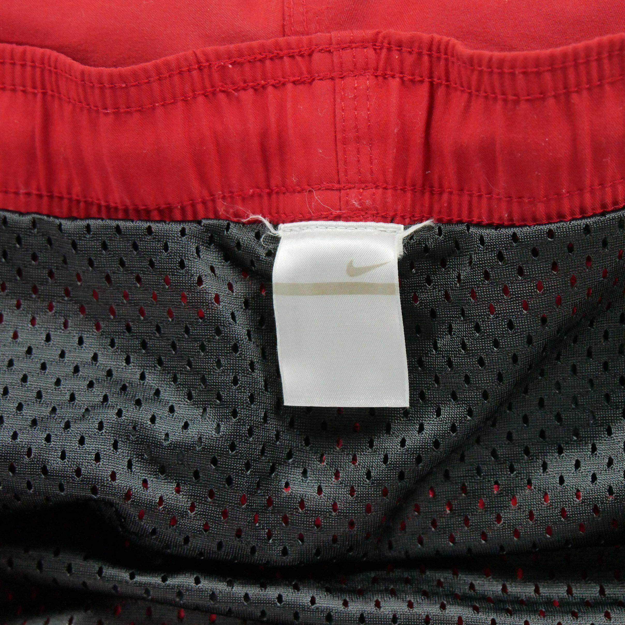 Second hand - Short da bagno rossi da uomo - Stato idoneo 5/5