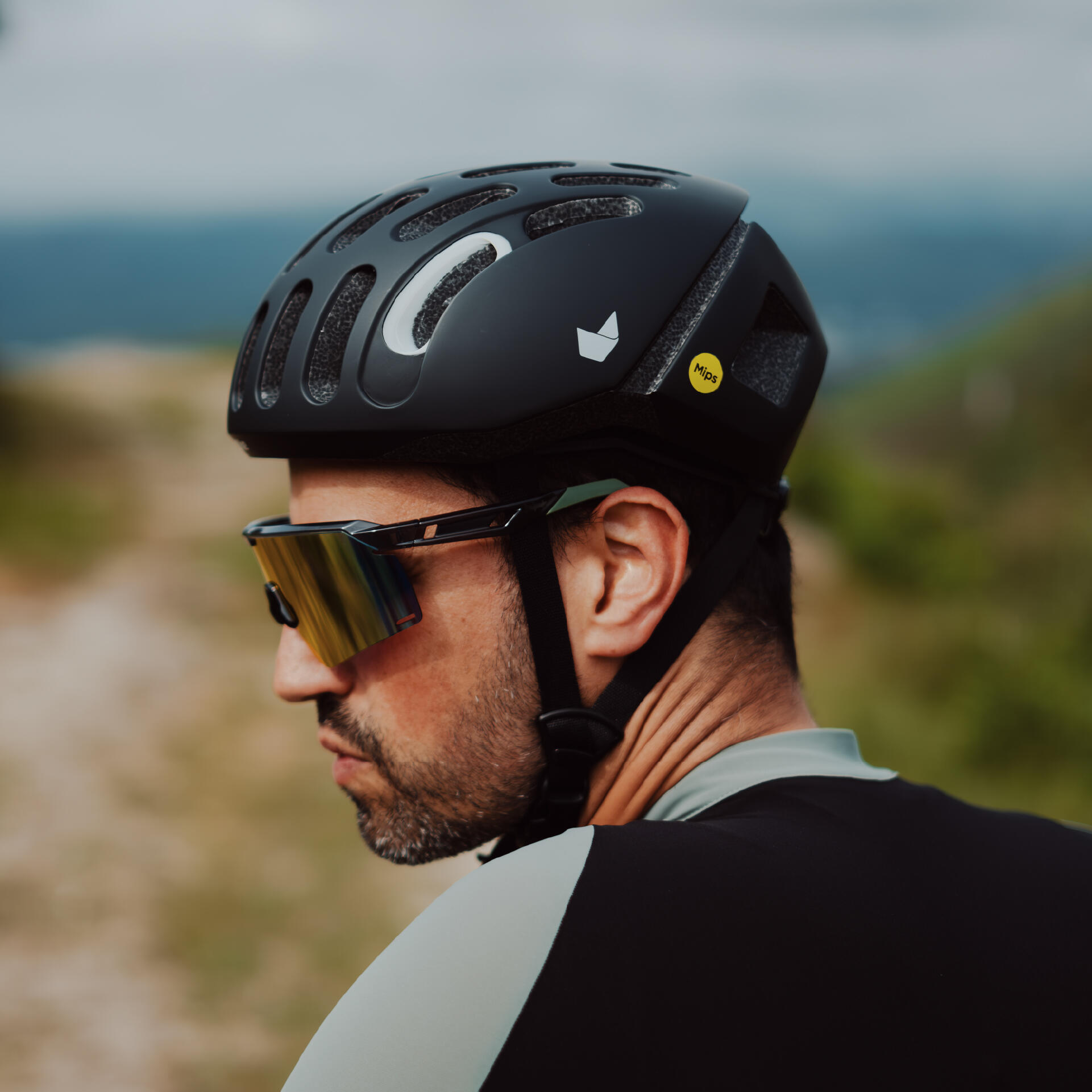 CATLIKE Whisper II -  Casque Performance Route, VTT, Gravel  -  Noir Mat 7/7