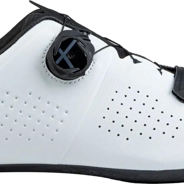 WHITE / BLACK