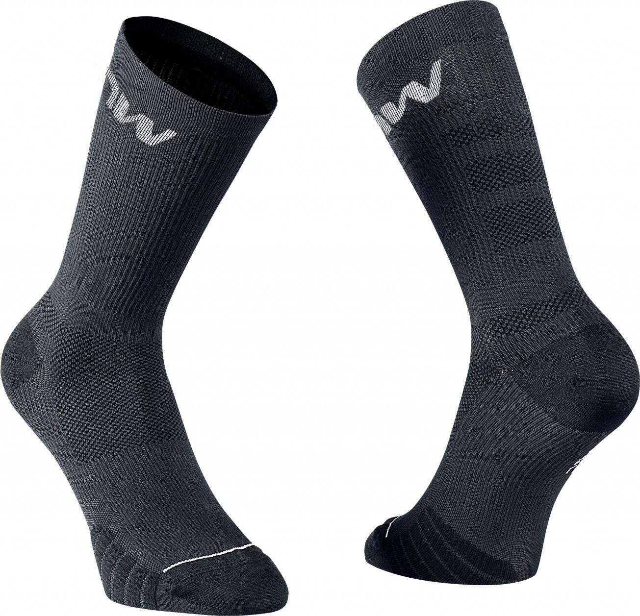 Skarpety rowerowe NORTHWAVE EXTREME PRO Sock - czarny/szary