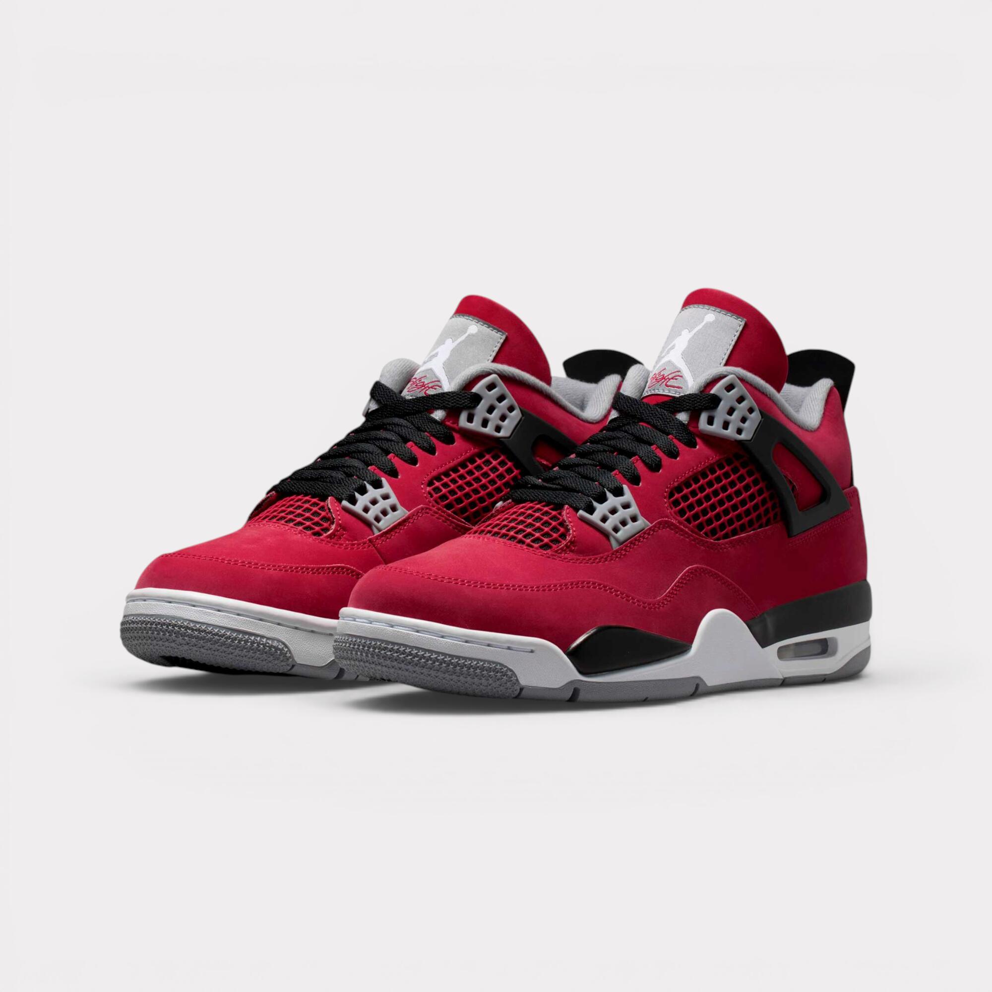 Jordan 4 Retro Toro Bravo (2026) 2/7