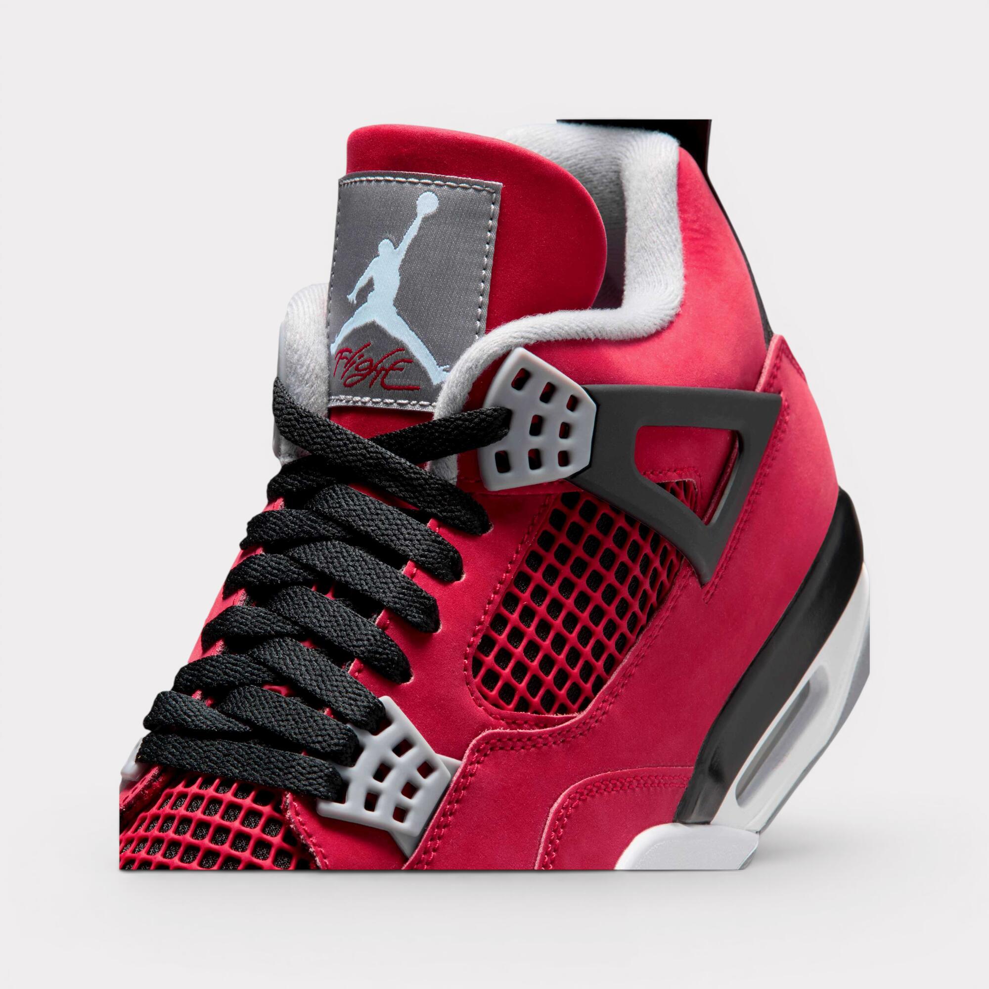Jordan 4 Retro Toro Bravo (2026) 7/7