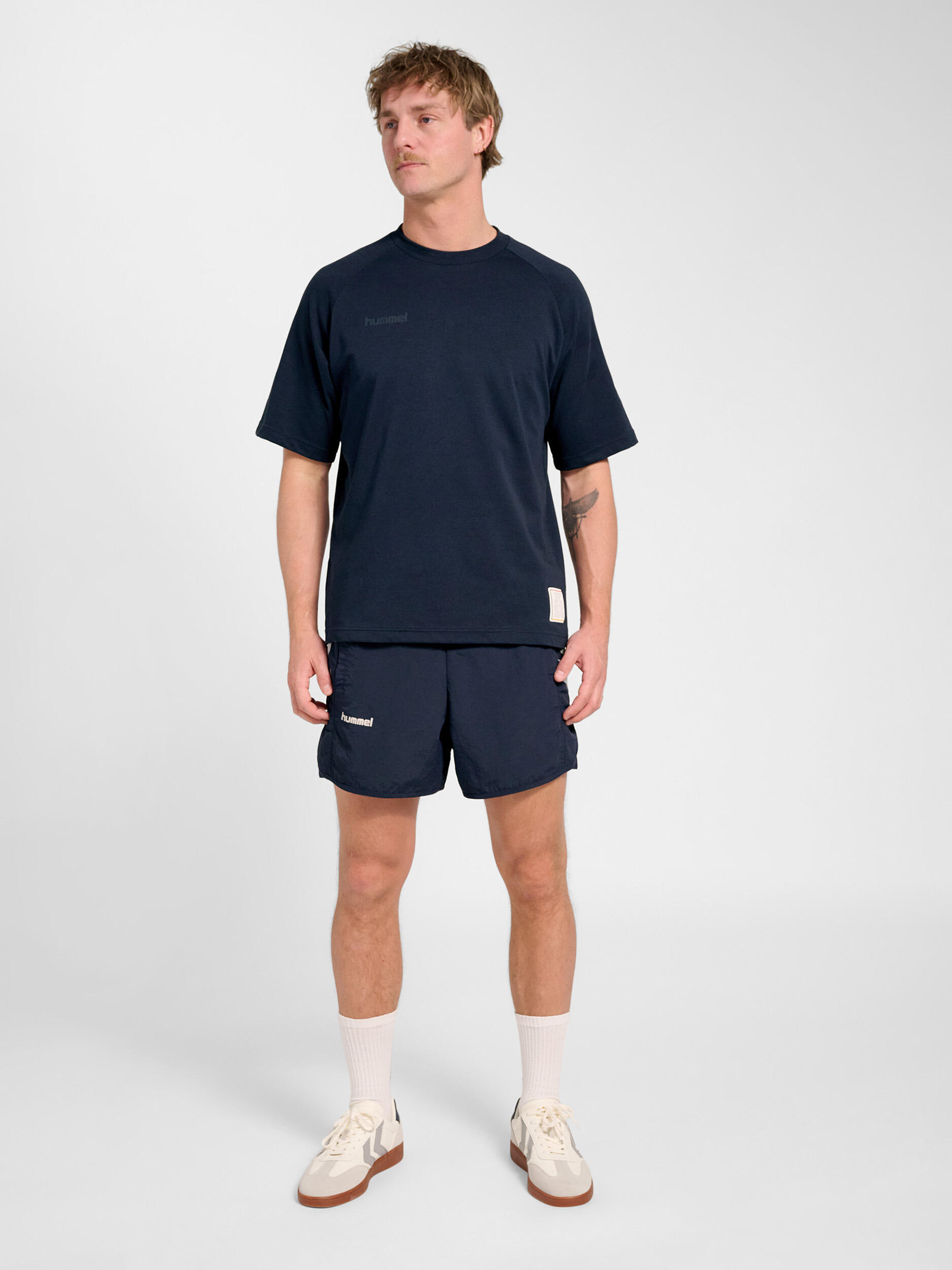 Enfiler T-Shirt Hmlworld Adulte 3/7