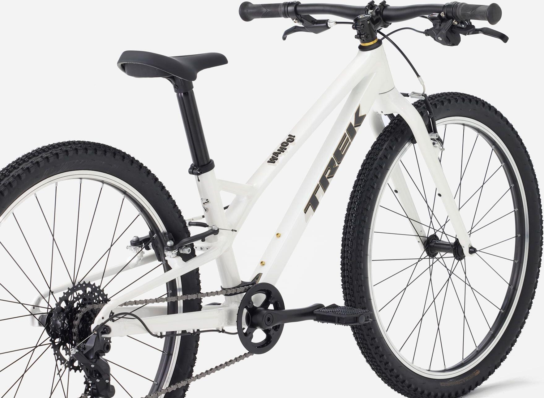 VTT Enfant Rigide Trek Wahoo 24 Path Microshift 8V 24'' Blanc 3/4