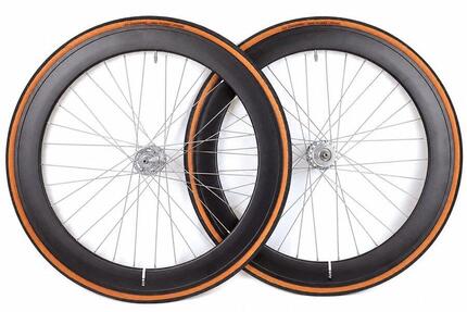 Paire de Roues 60mm + Chambres à air + Pneus Noir/Argent