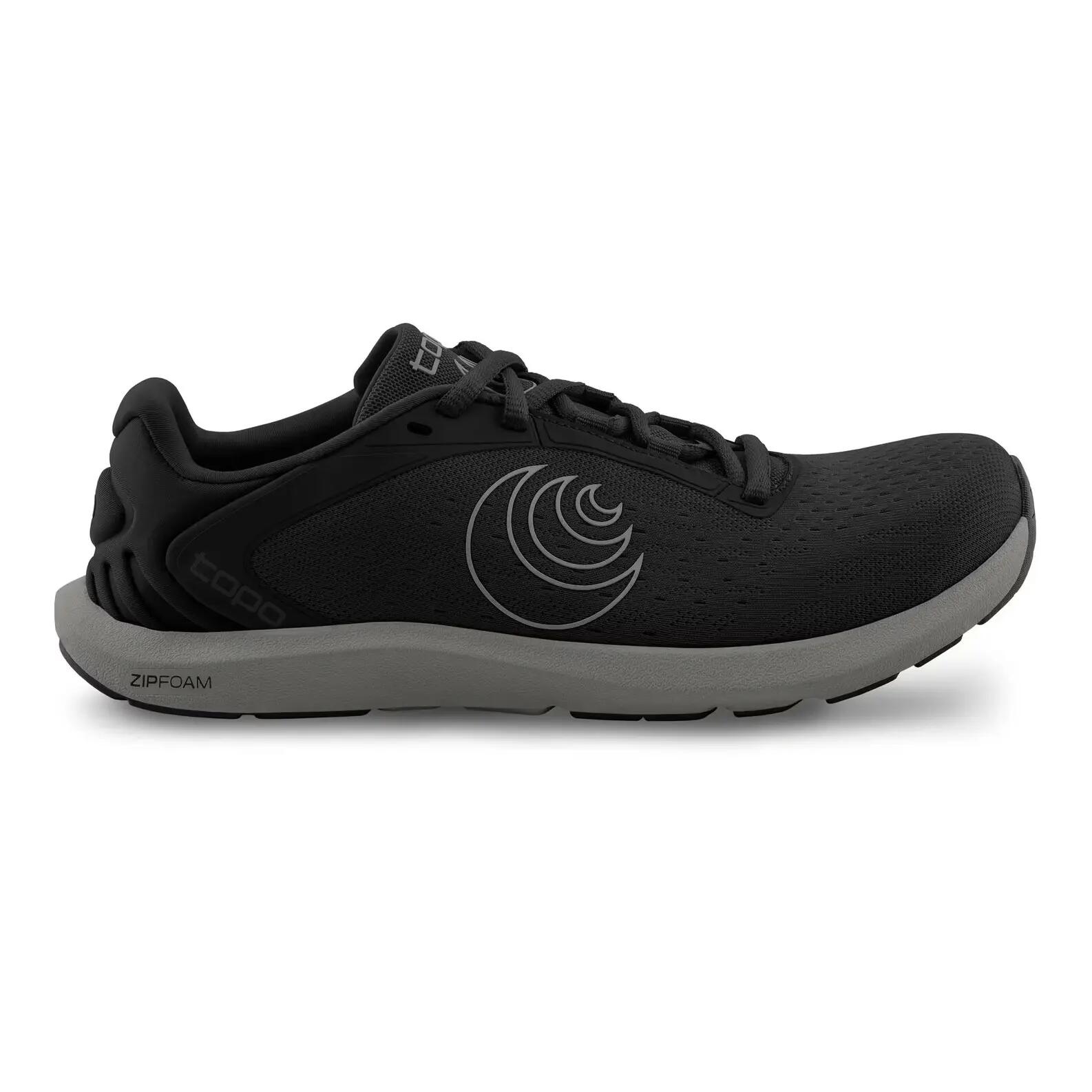 TOPO ATHLETIC picture