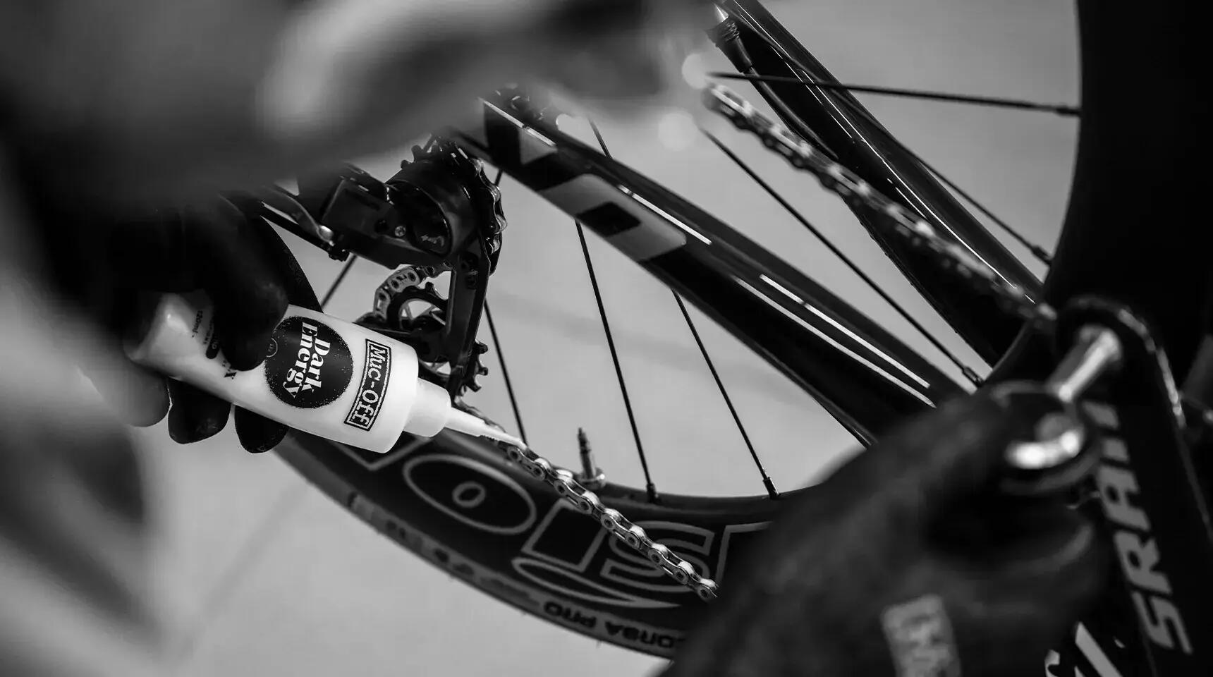 Muc-Off Dark Energy Chain Wax 50ml 3/5