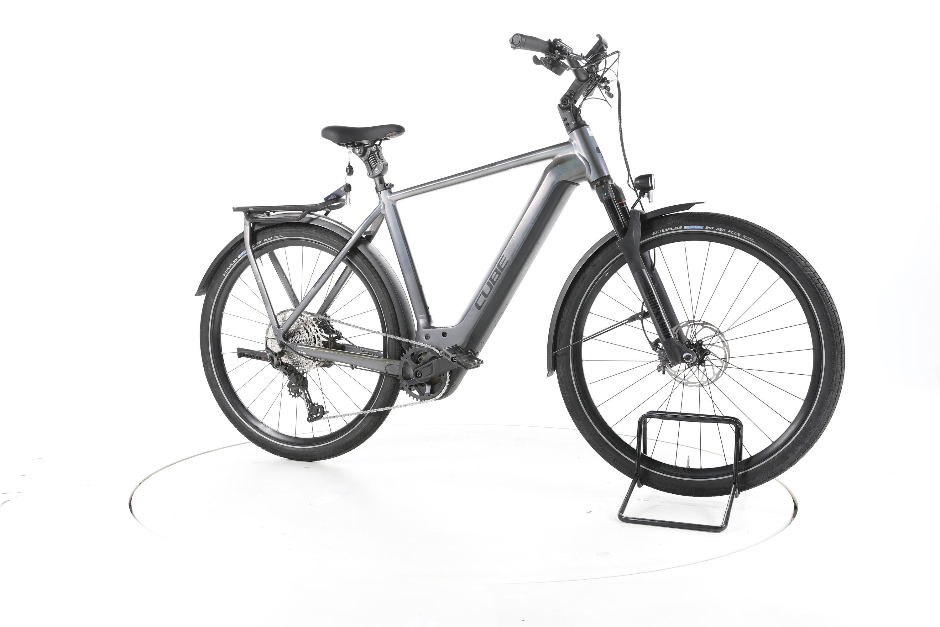 Refurbished - Cube Kathmandu Hybrid SLT Trekking E-Bike - Very Good Condition 2/7