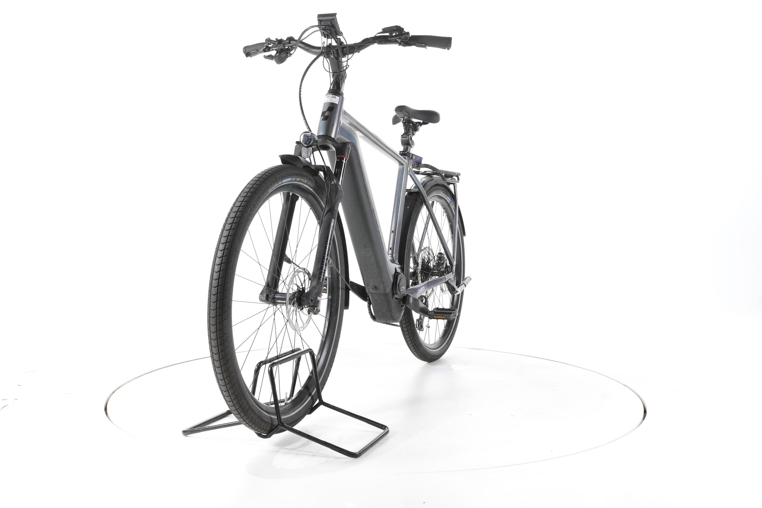Refurbished - Cube Kathmandu Hybrid SLT Trekking E-Bike - Very Good Condition 4/7