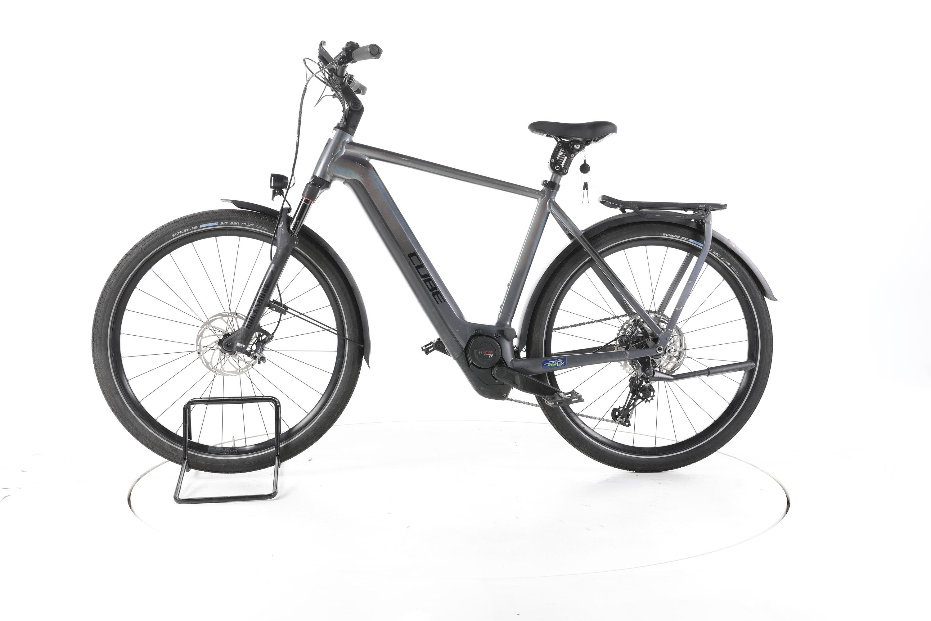 Refurbished - Cube Kathmandu Hybrid SLT Trekking E-Bike - Very Good Condition 6/7