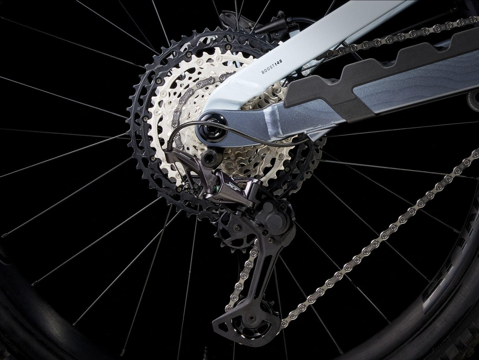 VTT Tout Suspendu Trek Slash 8 Shimano 12V 29/27.5'' Gris Perle Gén 6 3/7