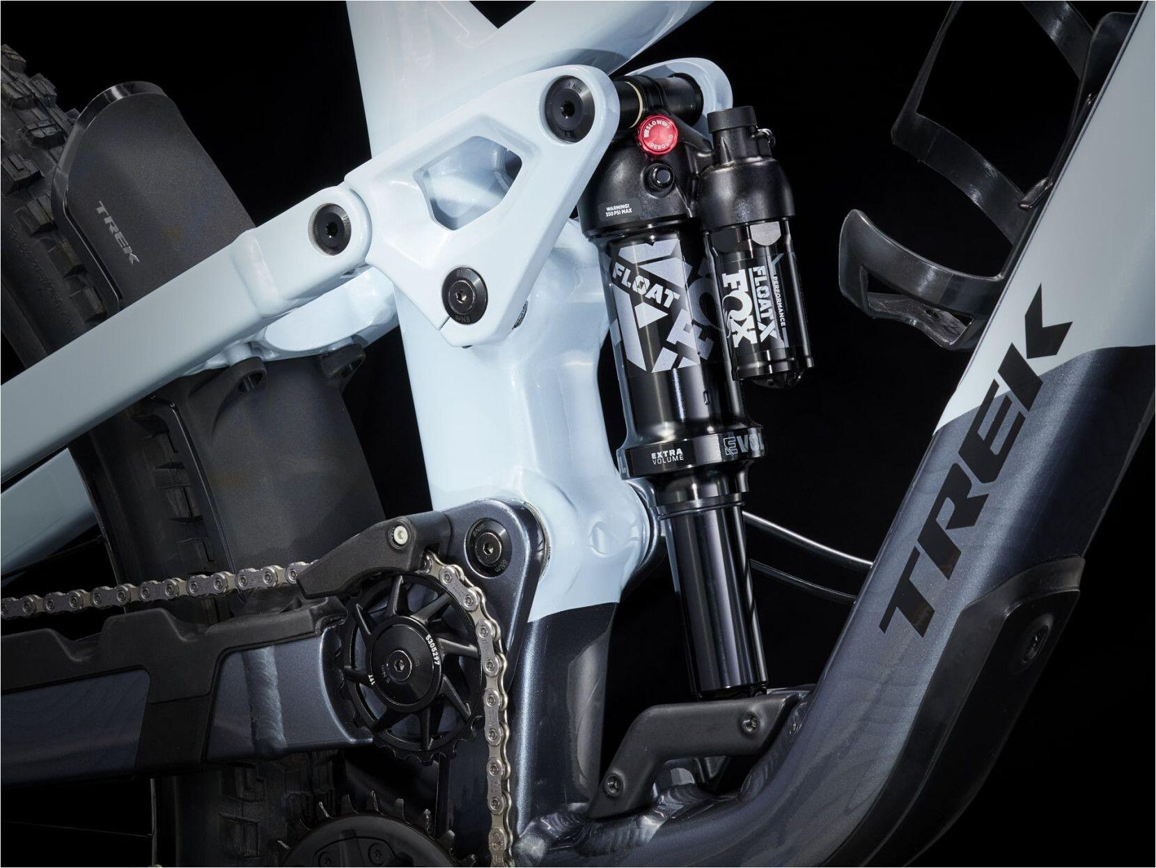 VTT Tout Suspendu Trek Slash 8 Shimano 12V 29/27.5'' Gris Perle Gén 6 6/7