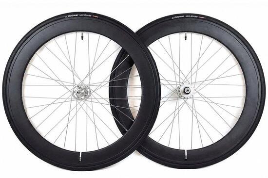 Paire de Roues 60mm Noir/Argent + Chambres à air + Pneus Classic