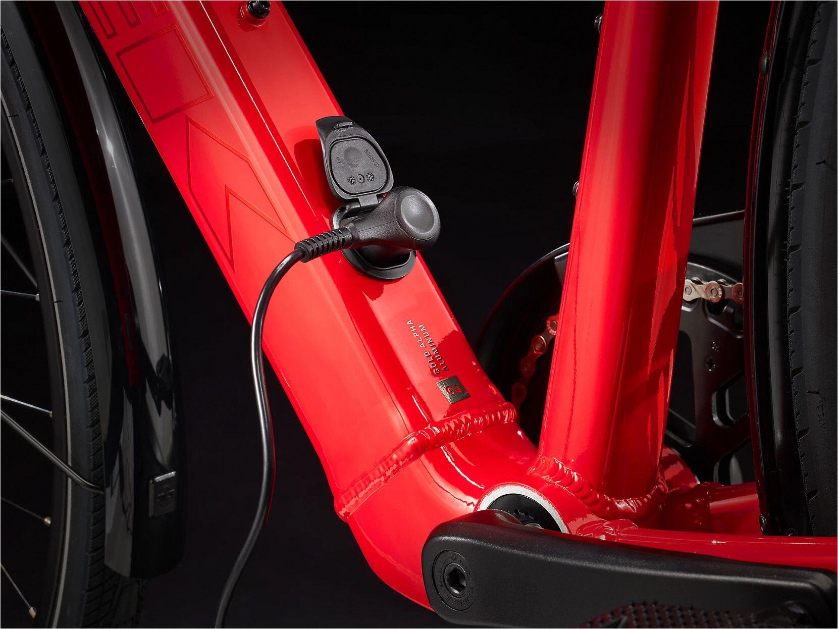 Elektrisches Citybike Trek FX+ 2 Shimano Altus 9V 250 Wh 700 mm Rot 5/7