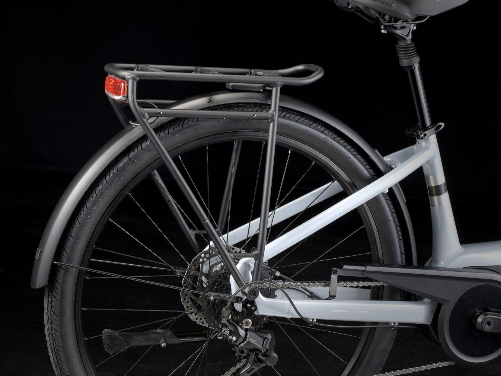 Trek Verve+ 2 Lowstep 400wh Bicicletta elettrica da città Shimano Cues 9S Grigio 4/6