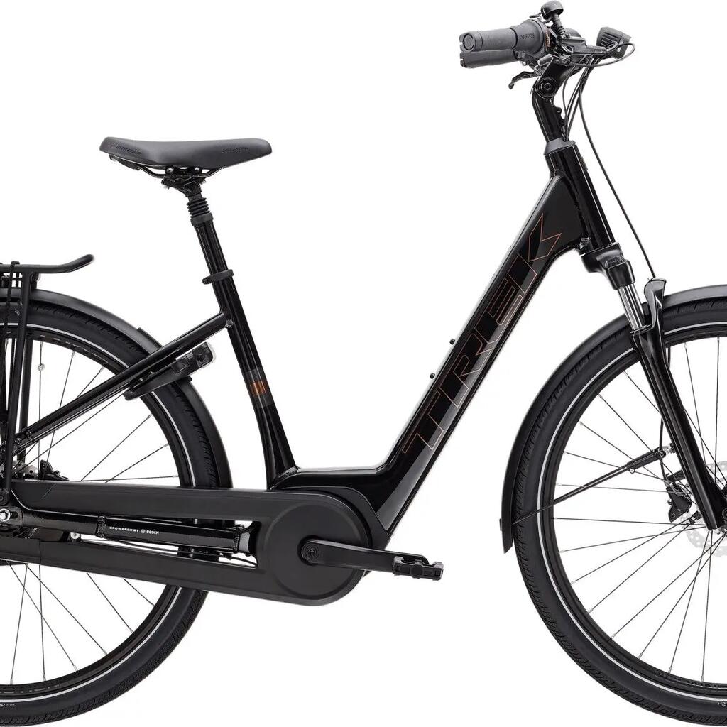 Trek District + 2 Lowstep 400Wh Electric City Bike Shimano Nexus 7S 27.5'' Black
