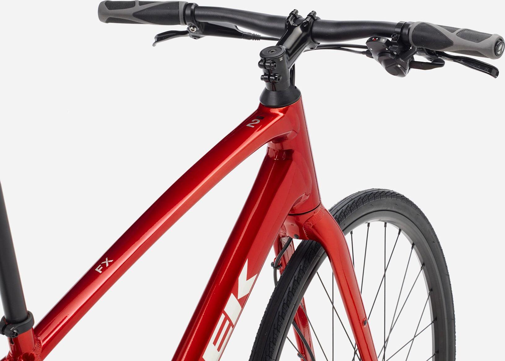Trek FX 2 Stepover Fitnessrad mit Shimano Cues 9V, 700 mm, rot, 4. Generation 3/5