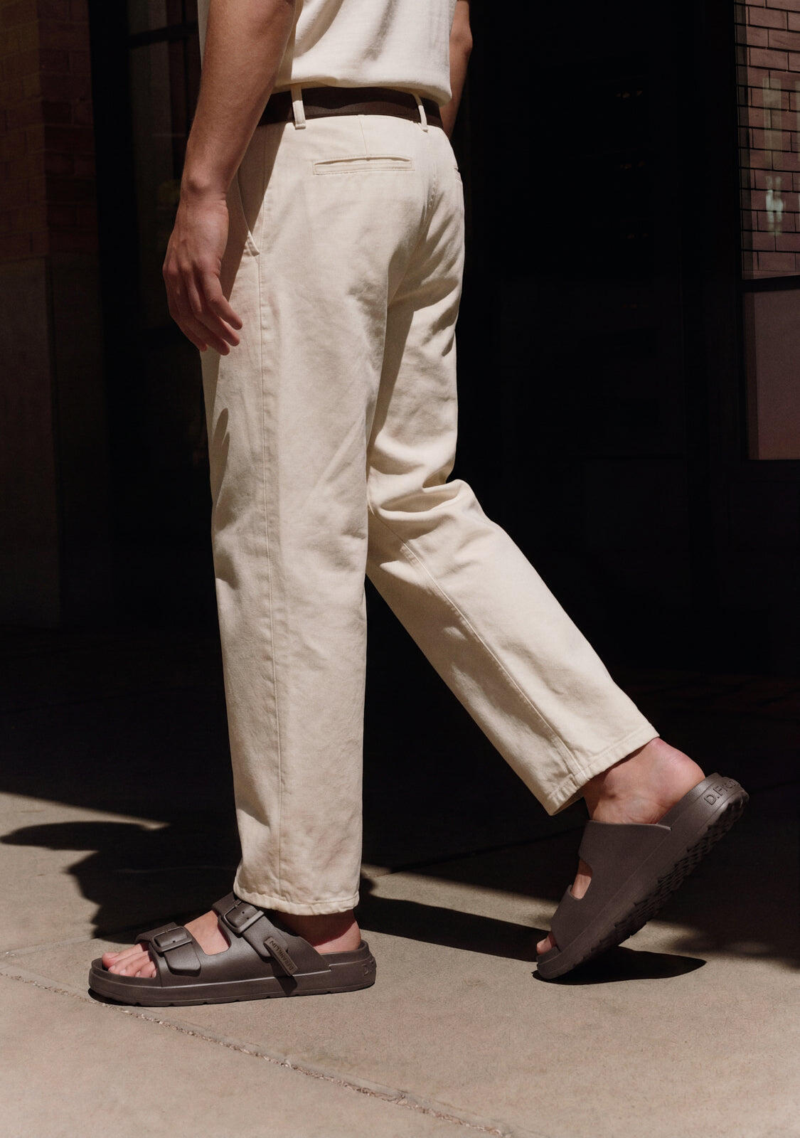 Sandalias D. Franklin Vibe Foam Four Marrón 3/5