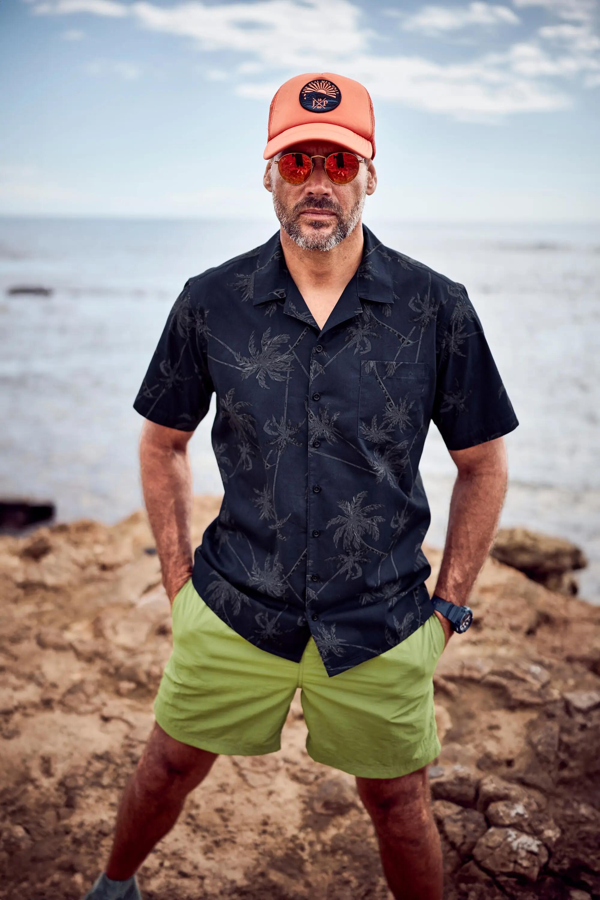 Hommes Short de bain collection Beachwear. Taille élastique 6/6