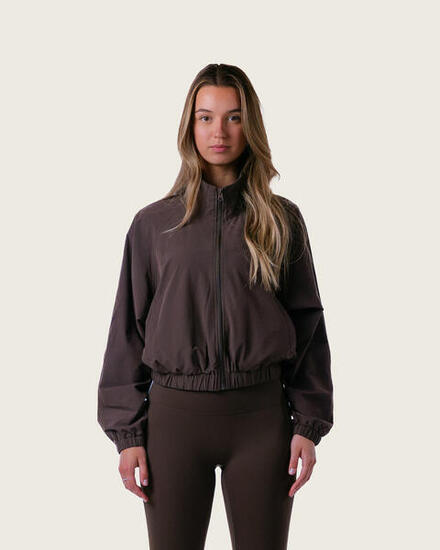 Veste de survêtement femme courte tissée zippée fitness streetwear – marron