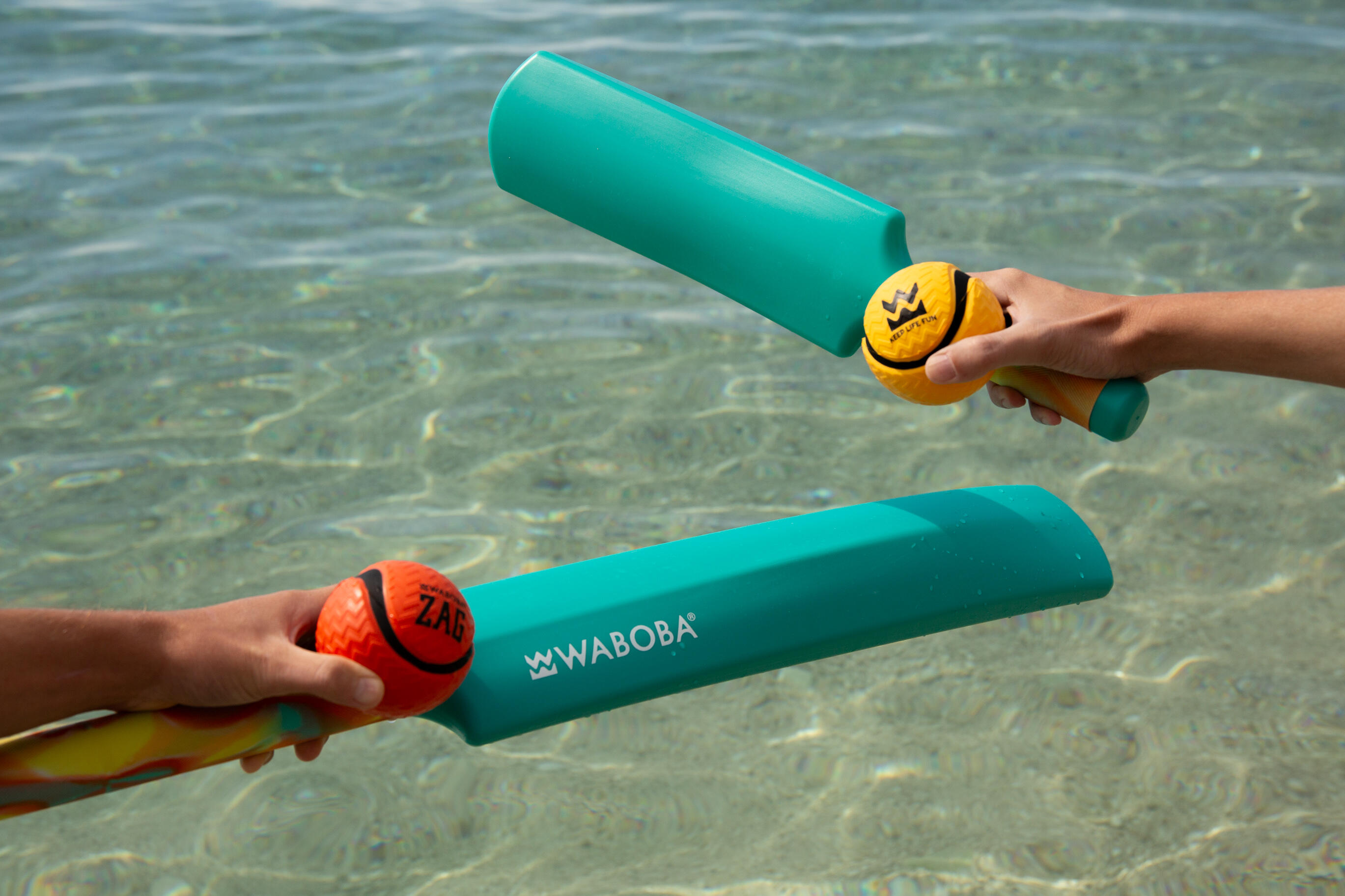Jeu de plage batte cricket eau 91 cm + balle rebondissante Water Cracket 3/5