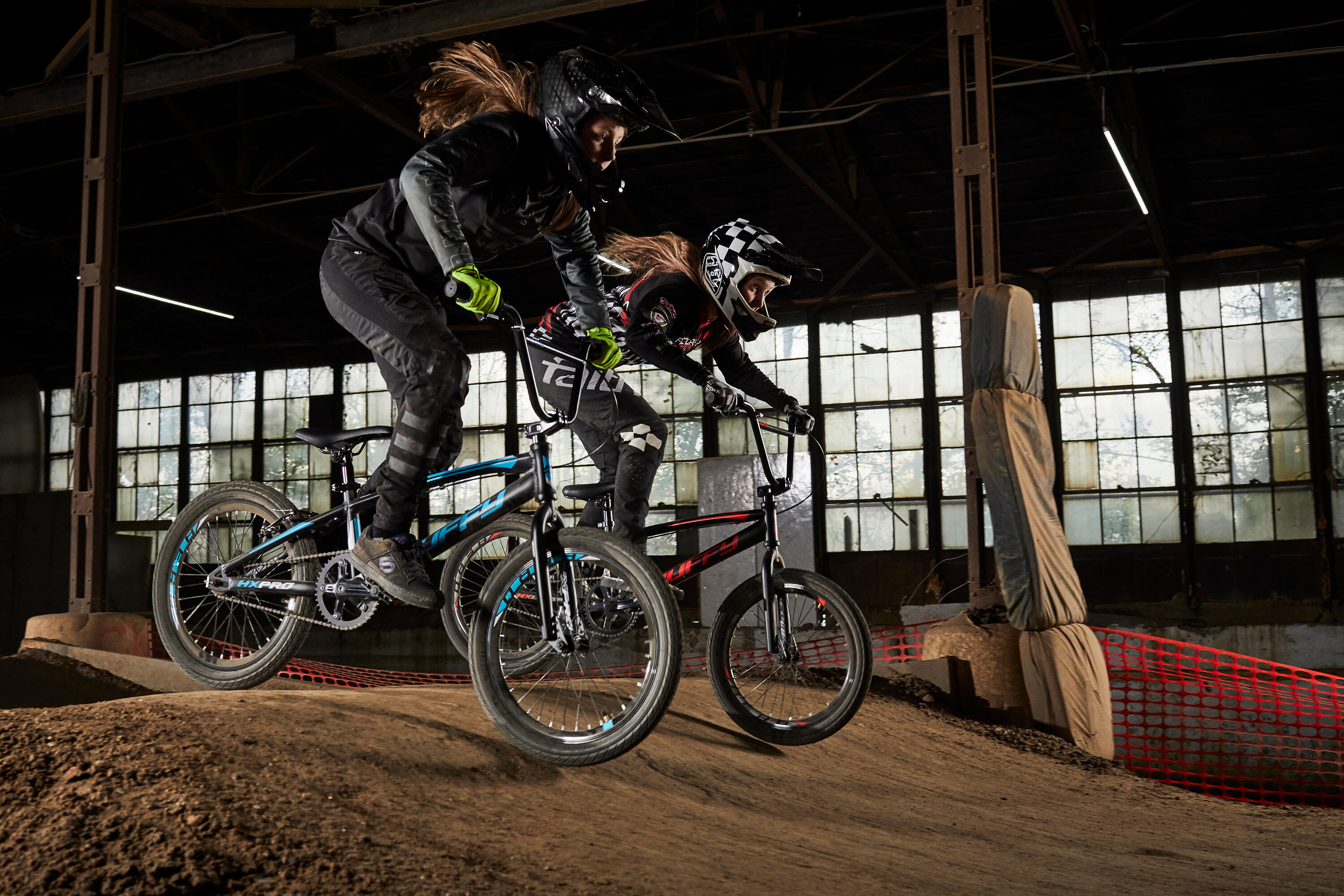HX Pro 20-inch aluminium BMX-racefiets, zwart en oranje 4/6