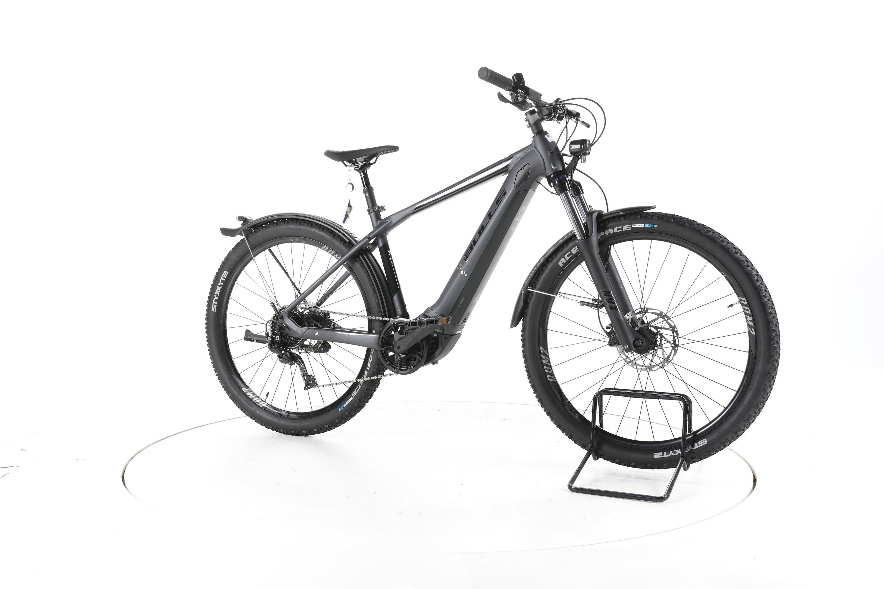 Segunda vida - Bulls Copperhead EVO 1 Street Trekking E-Bike - Muy buen estado 2/7