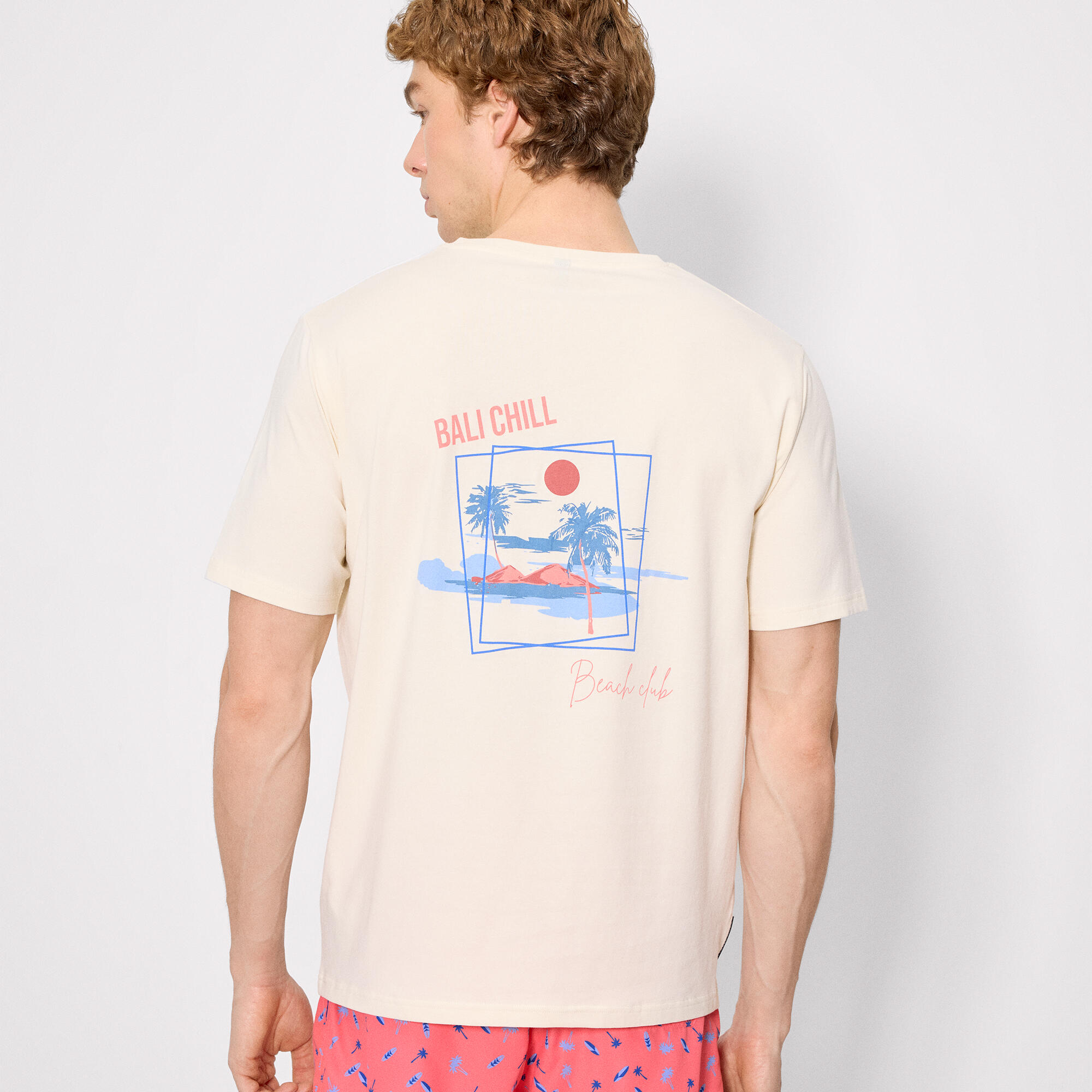 Camiseta de manga curta com estampa Bali Chill 2/4