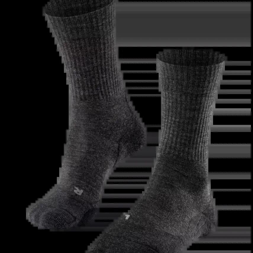 GREY / GREEN