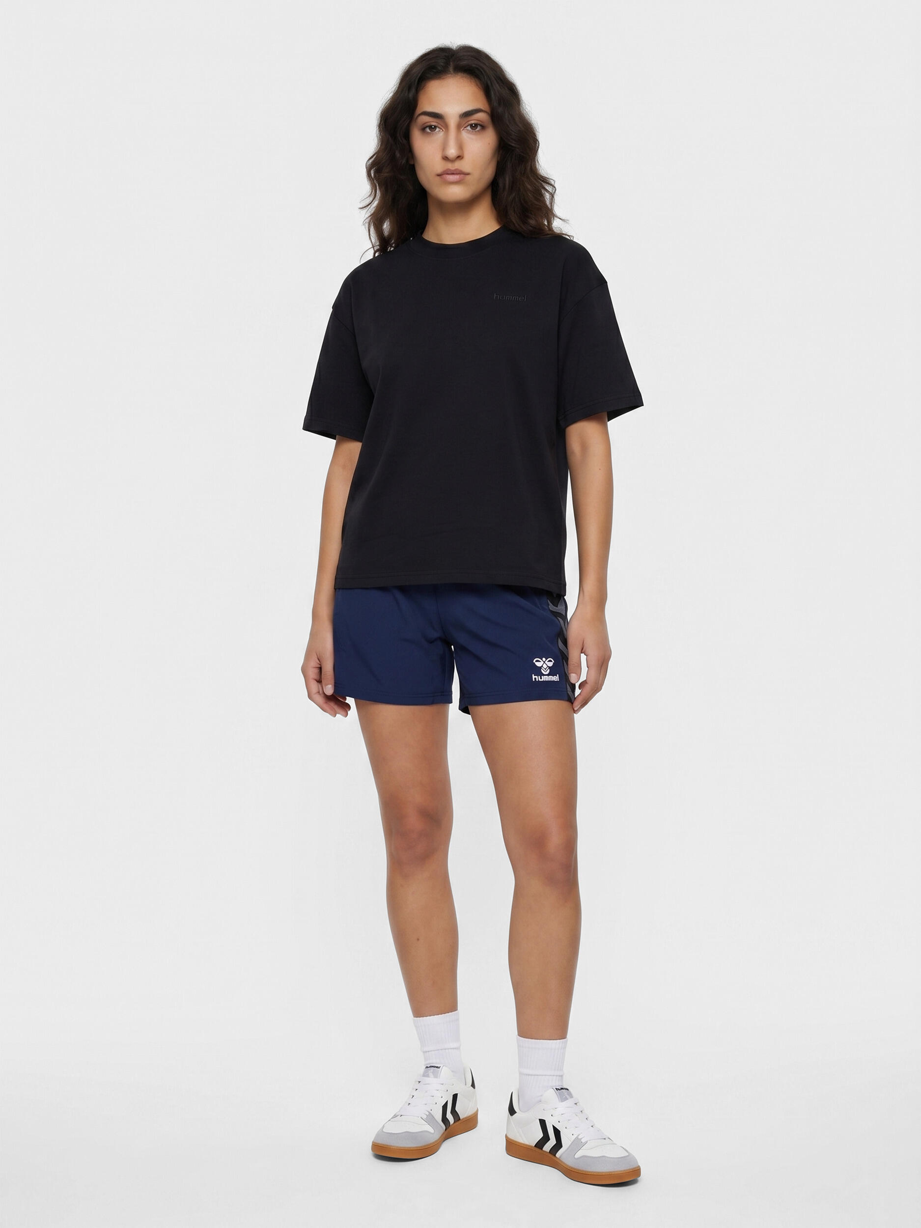 Calções para mulheres Hummel Authentic 2/7