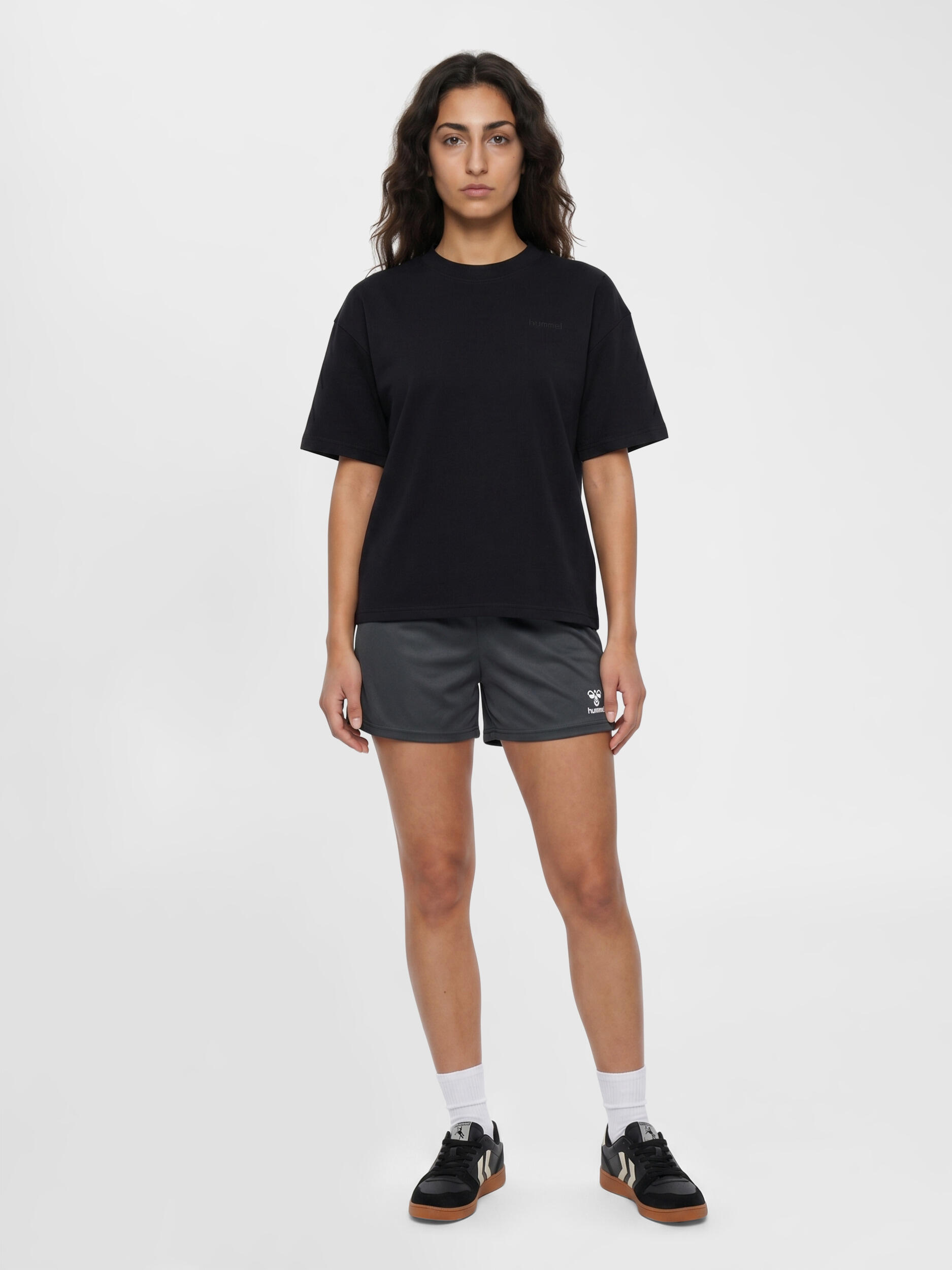 Calções para mulheres Hummel Authentic 2/7