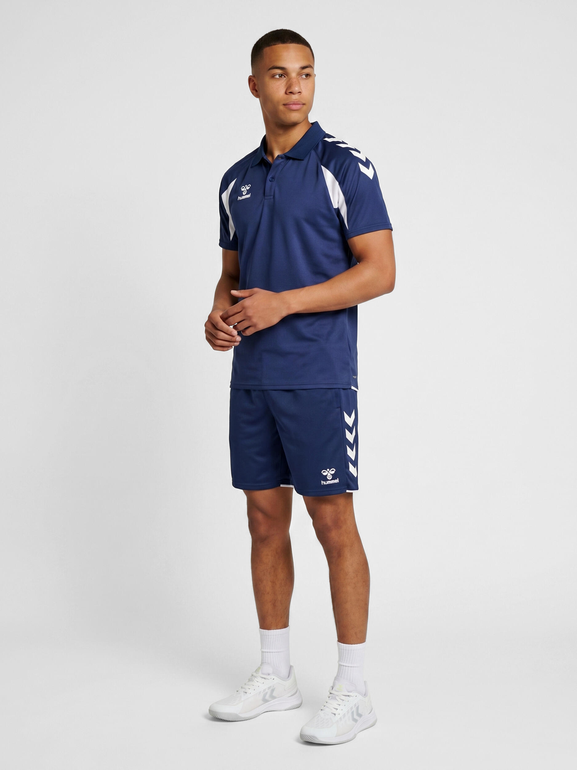 Shorts Hummel Core 2.0 2/6