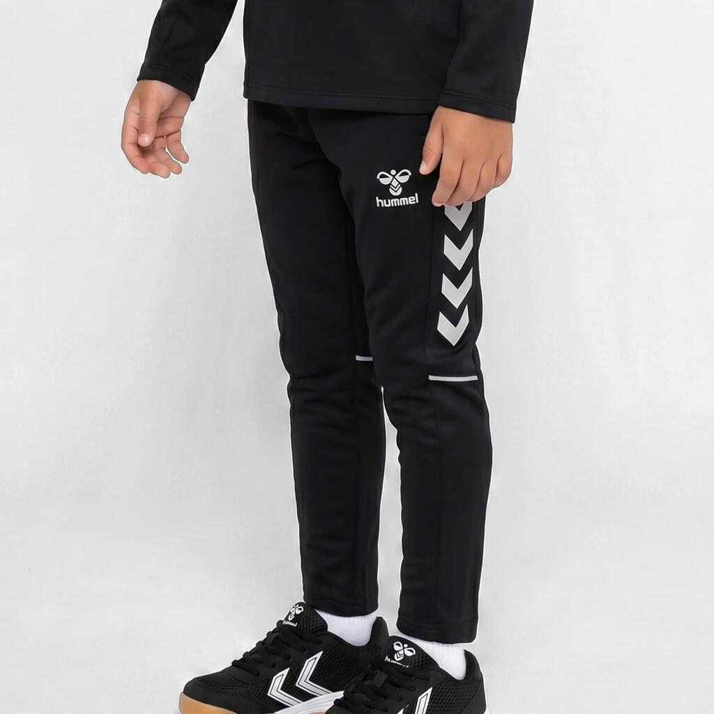 BLACK / WHITE