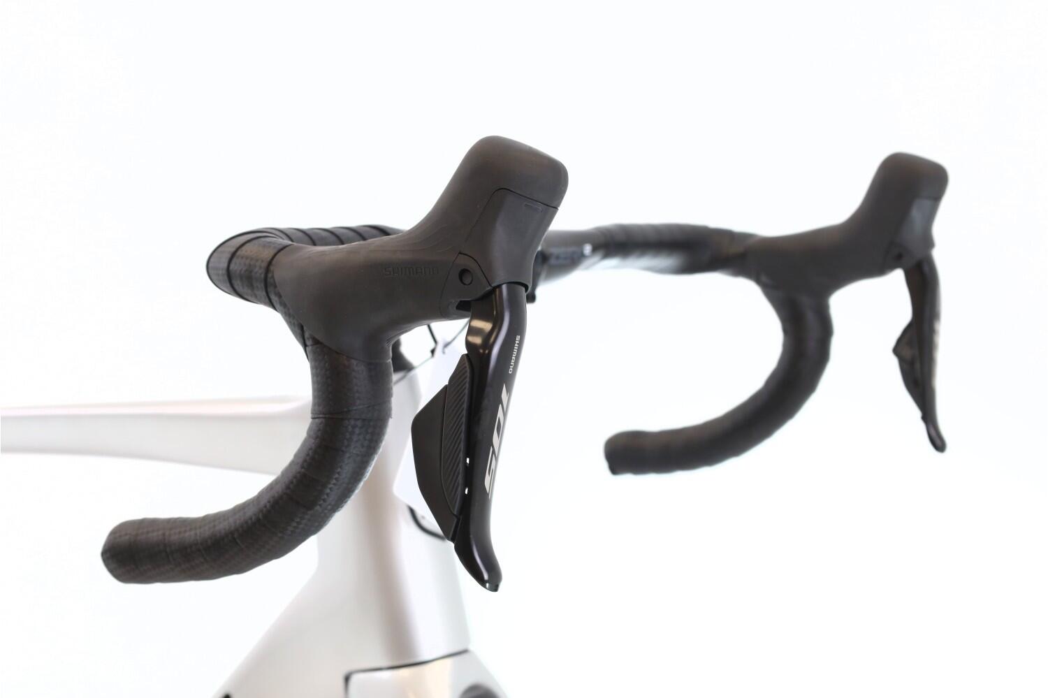 Bici strada ricondizionata ·  F9 Di2 12V · Ottimo stato 6/8