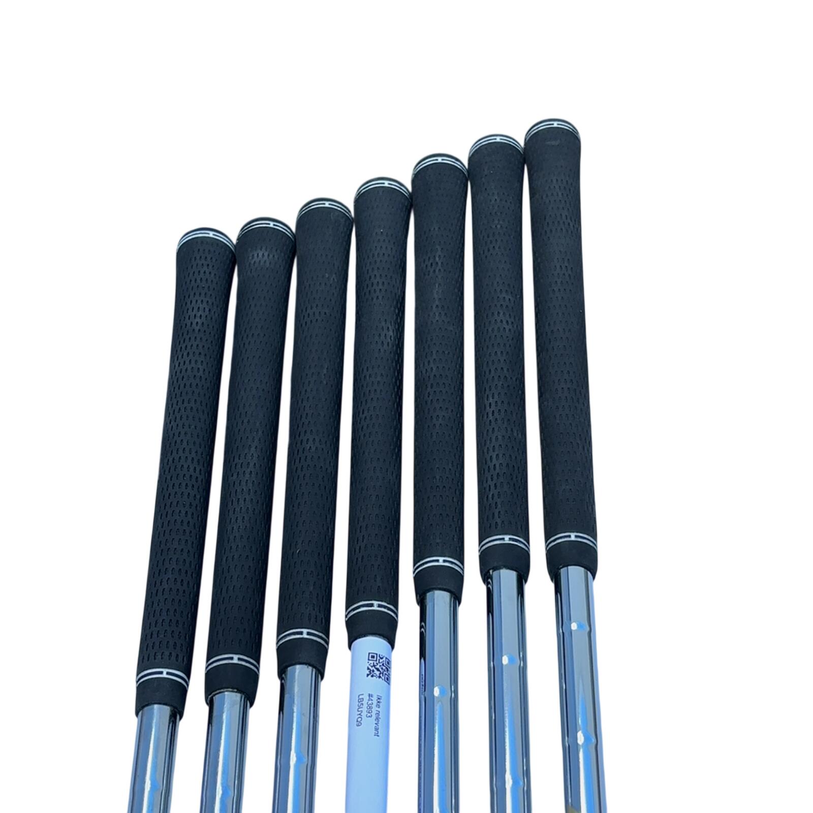 Titleist 620 CB IJzerset / 4-PW / Flex X-Stiff / Staal 5/7