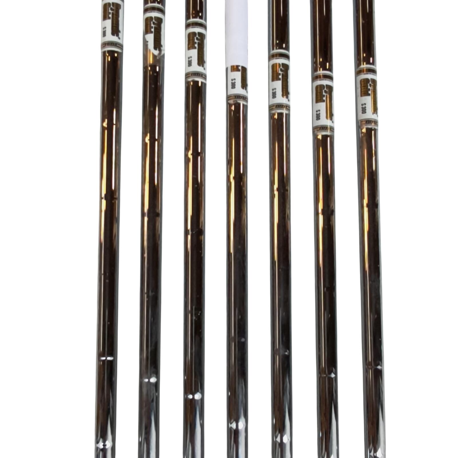 Wilson Staal FG Tour V6 IJzerset / 4-PW / Flex Stiff / Staal 3/6