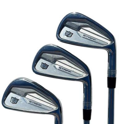 Wilson staff staff model cb 2024 ijzerset / 4-pw+gw / flex x-stiff / staal