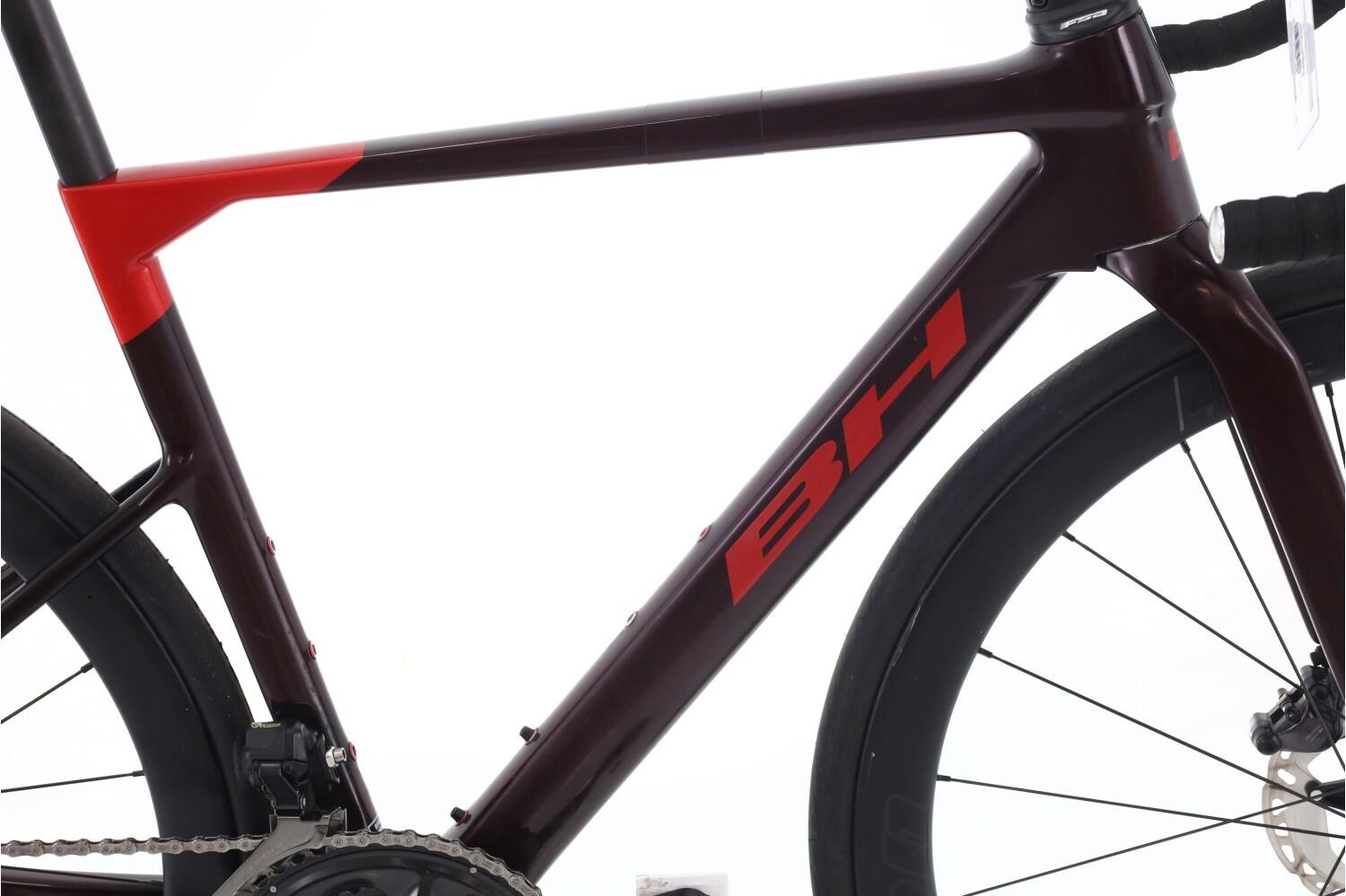 Refurbished road bike ·  Ultralight 7.0 Di2 12V · Very good condition 2/7