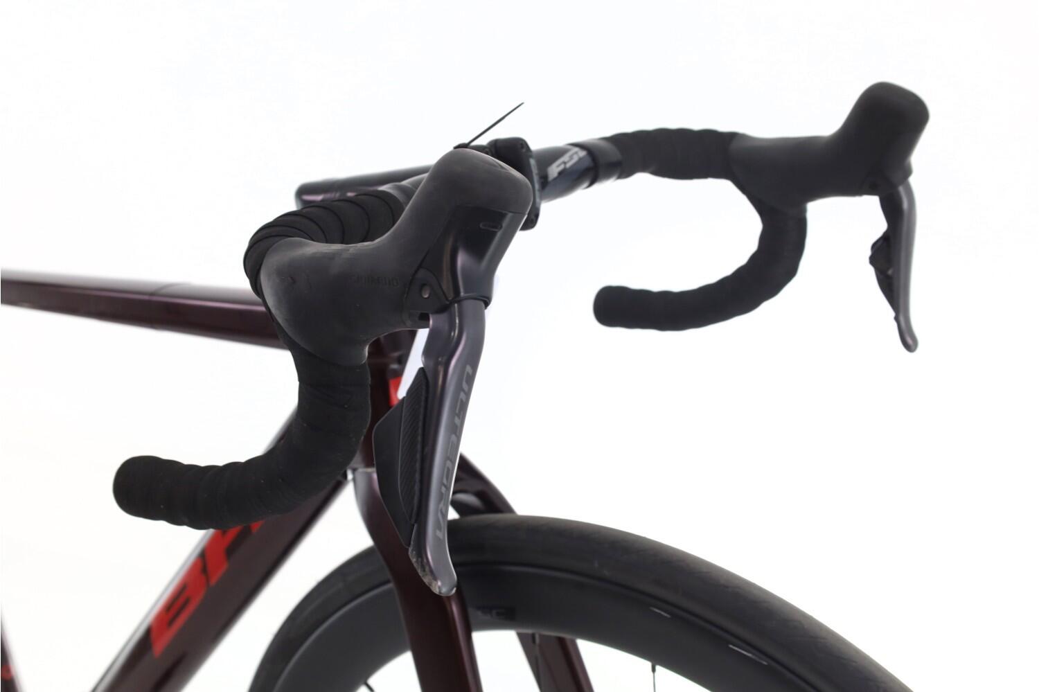 Refurbished road bike ·  Ultralight 7.0 Di2 12V · Very good condition 6/7