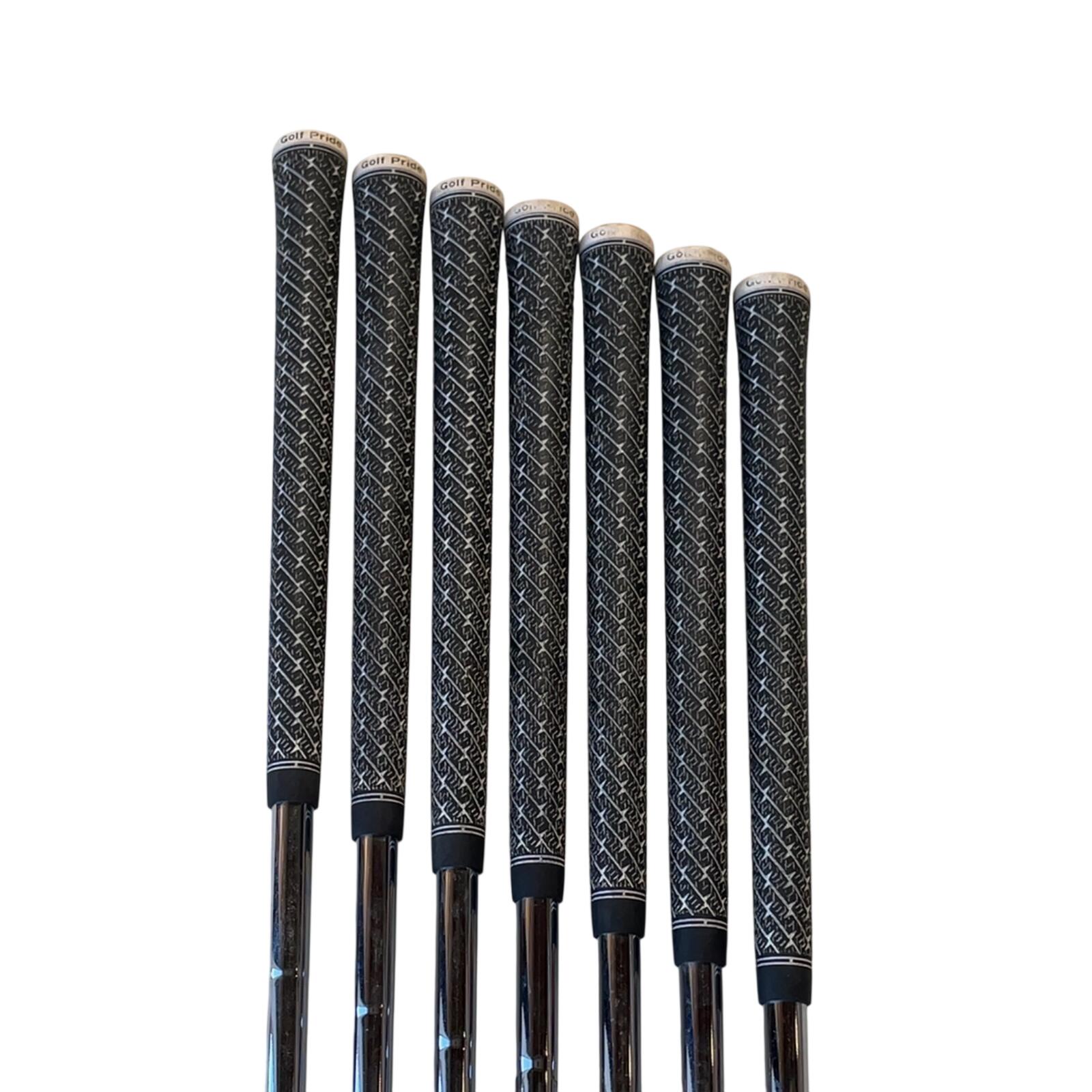Wilson Staff Staff Model/FG Tour V6 IJzerset / 37 / Flex Stiff / Staal 5/7