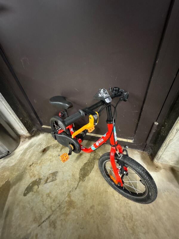 Entre Particuliers - Vélo enfant 14 pouces rouge 2/2