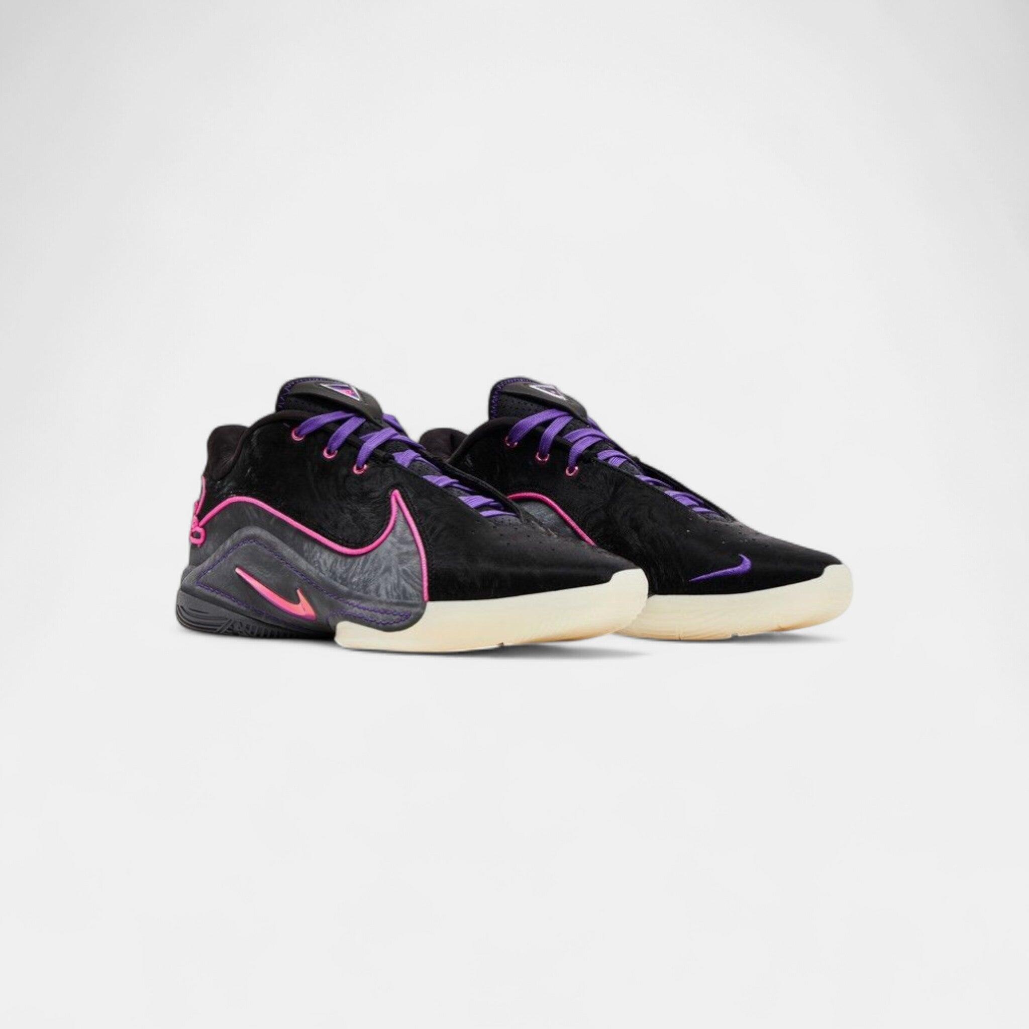 Nike LeBron 22 Blacklight 5/5