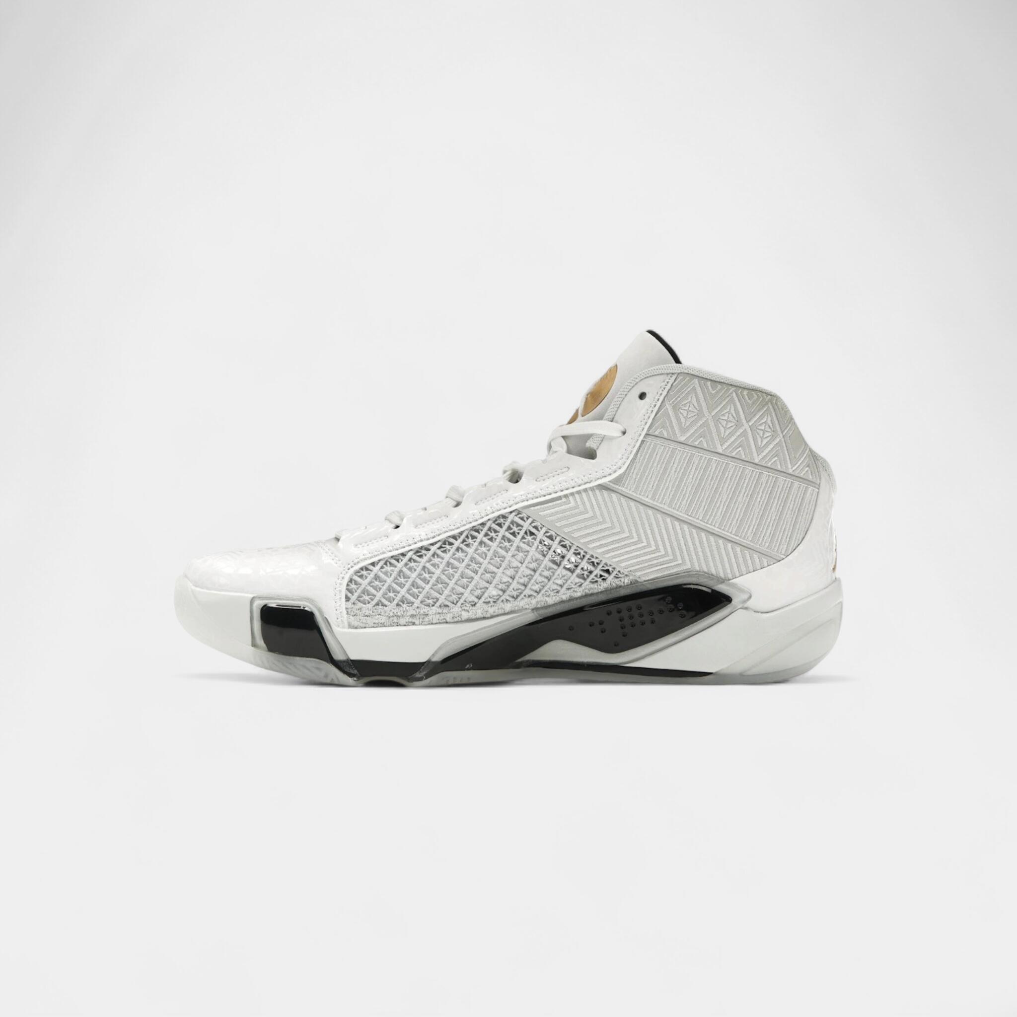 Jordan 38 FIBA (Clear Sole) 4/4