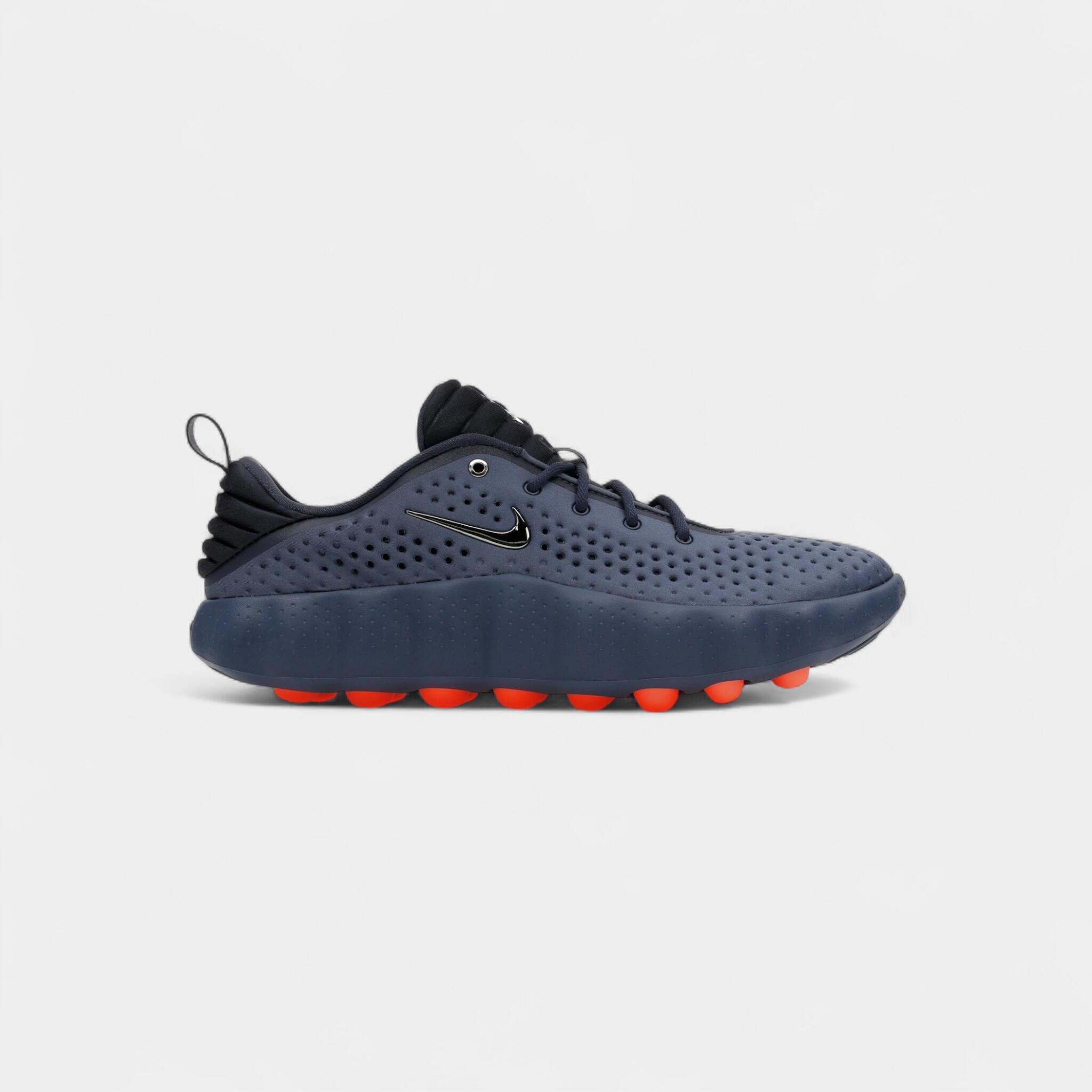 NIKE picture