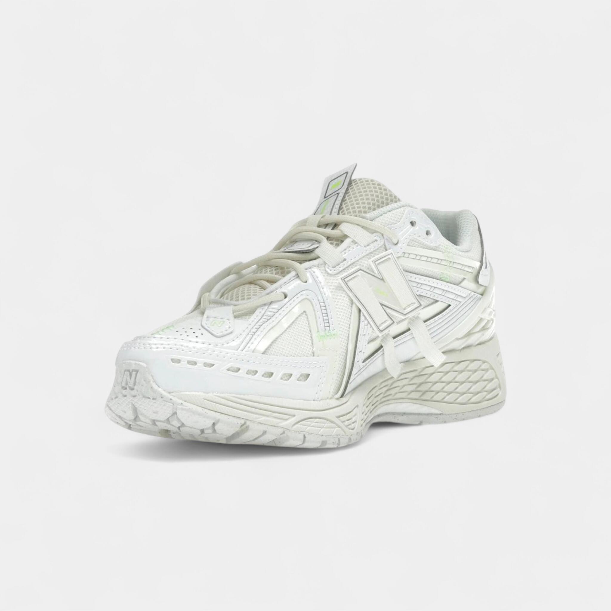 New Balance 1906A White Green 3/4