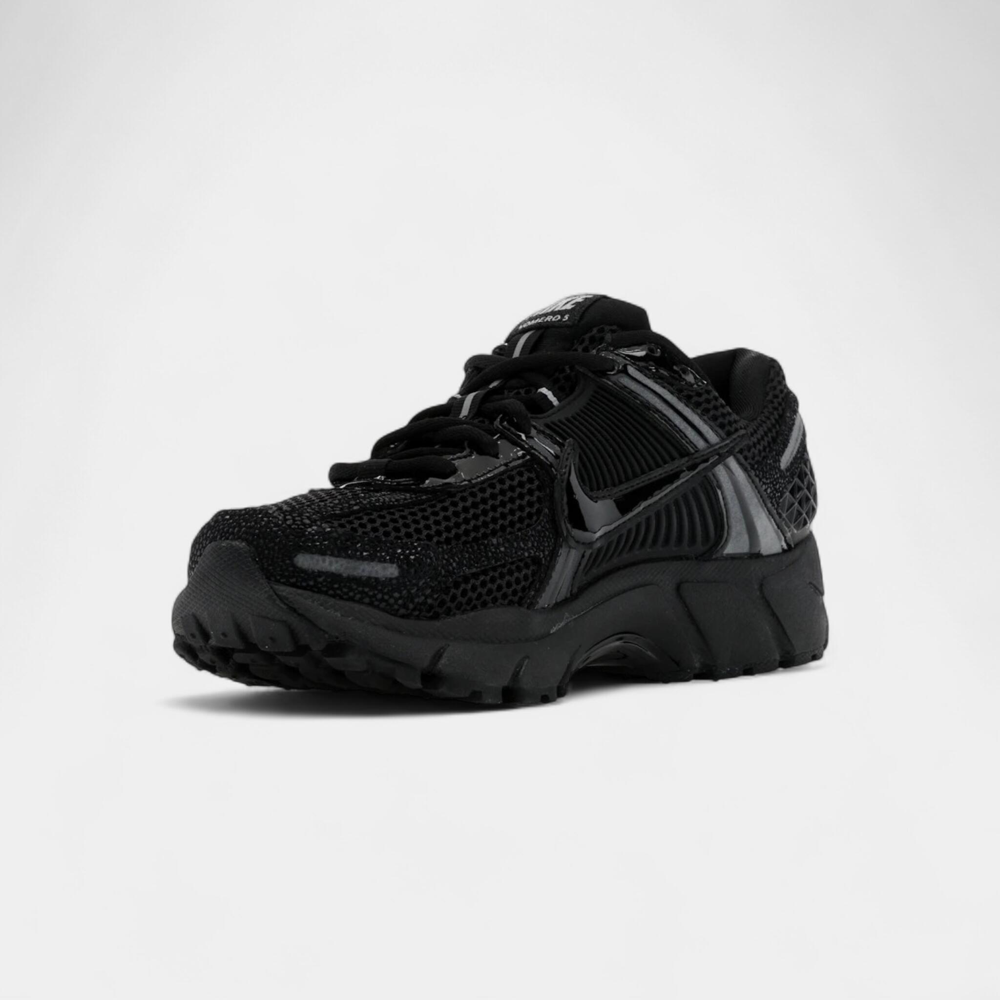 Nike Zoom Vomero 5 Black Patent (Women's) 3/5