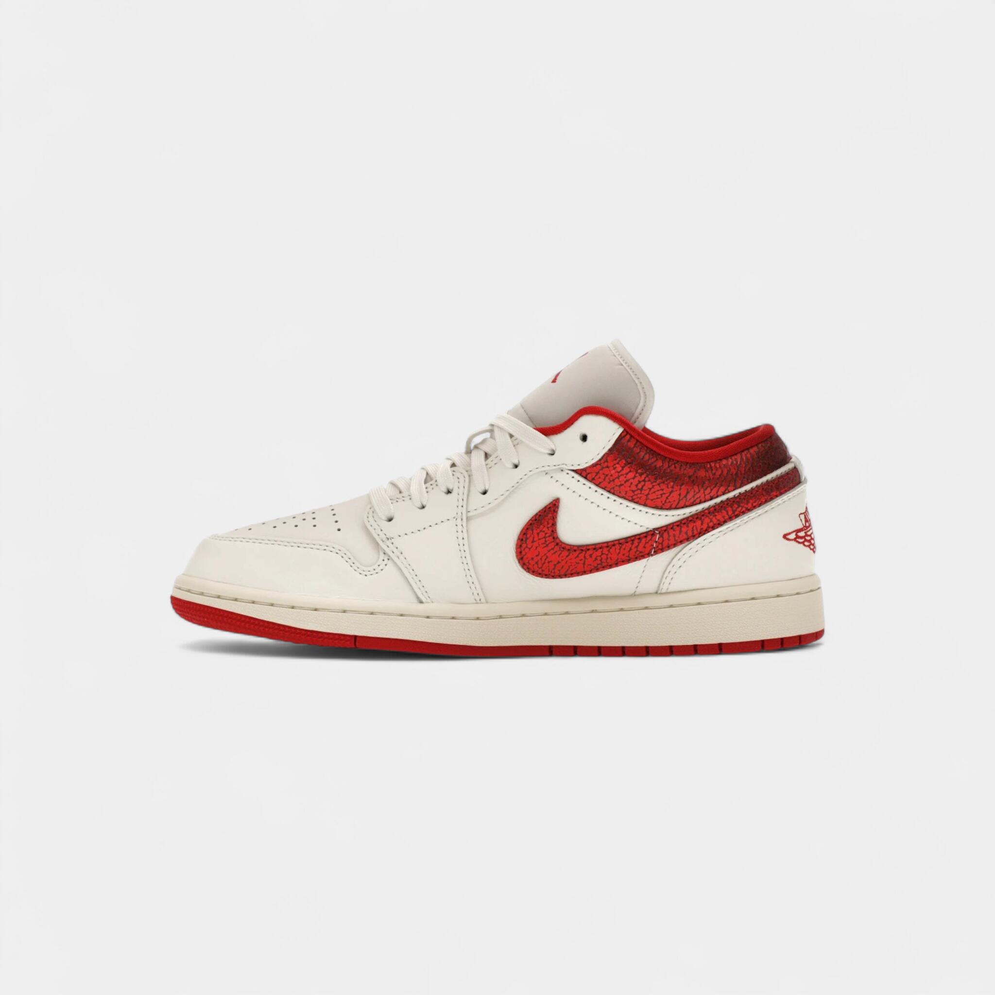 Jordan 1 Low Ruby (Women's) 4/4