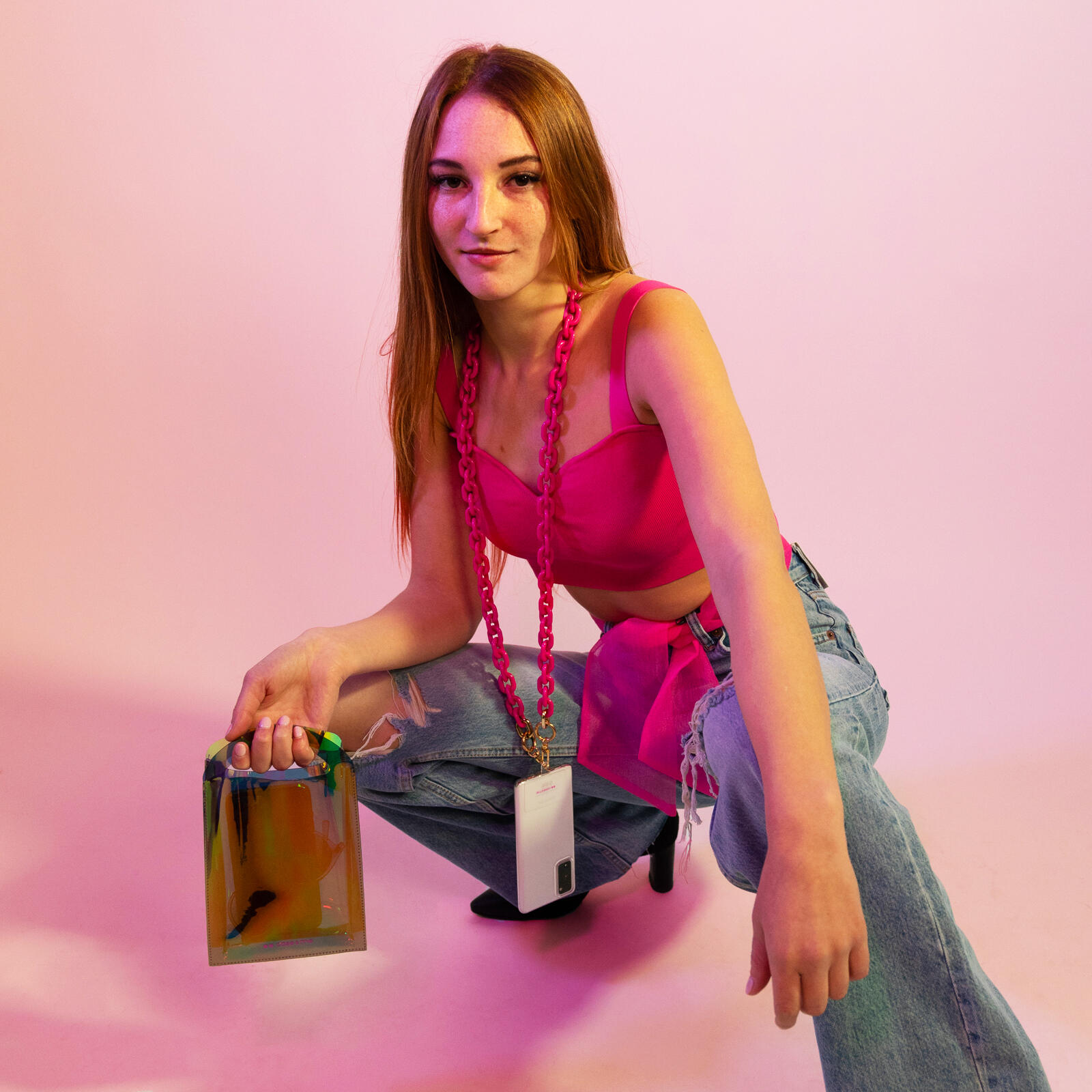 Sac à bandoulière irisé avec chaînette pour smartphones et objets 4/7